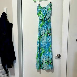 Lilly Pulitzer strapless maxi dress perfect for a tropical vacation